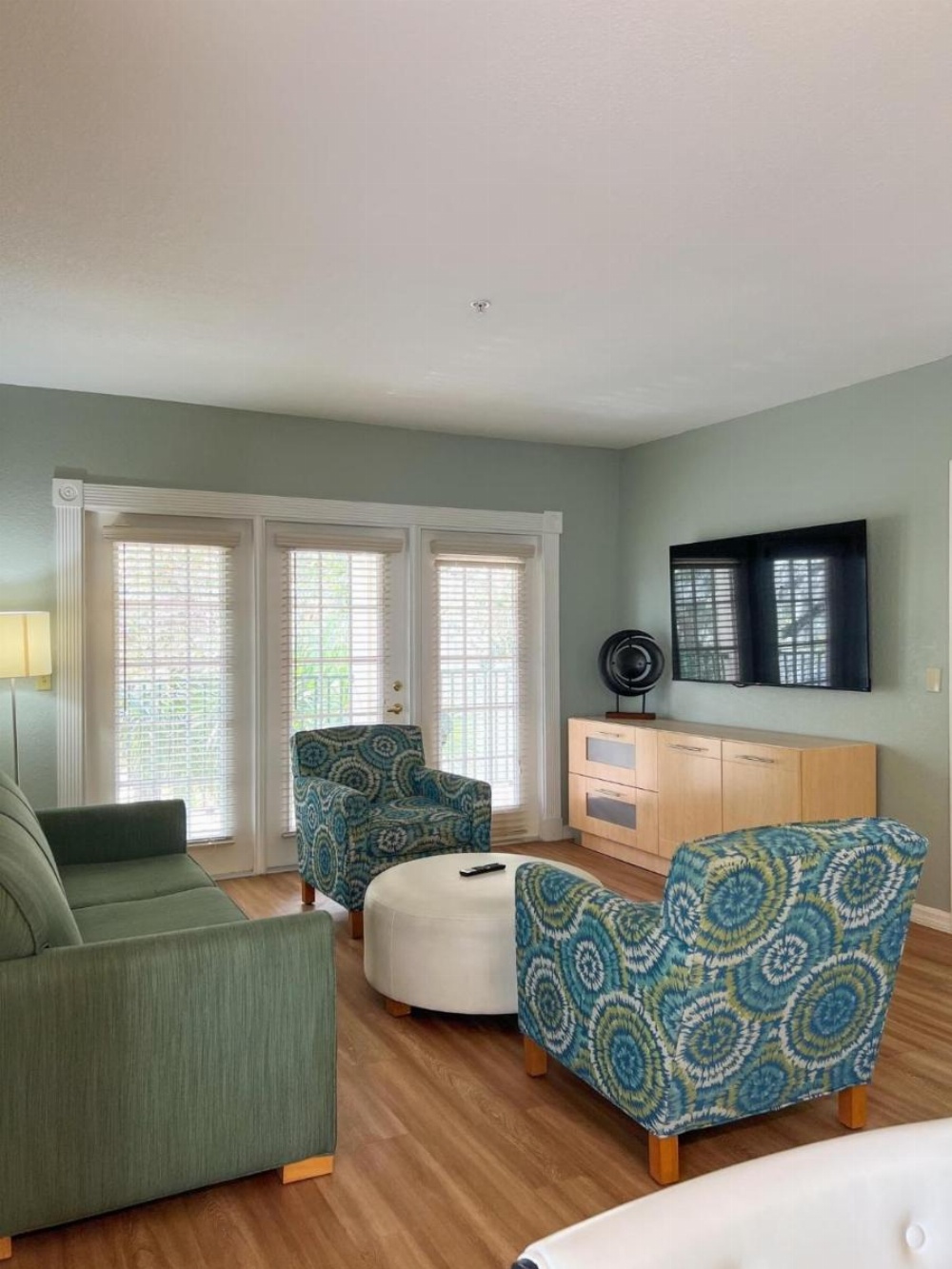 Room image 3